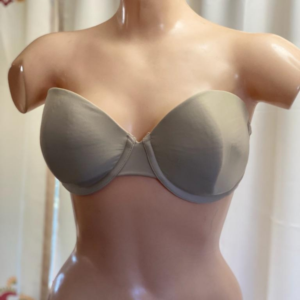 Victoria's Secret Beige Strapless Lightly Padded Bra with Underwire, Size 36D